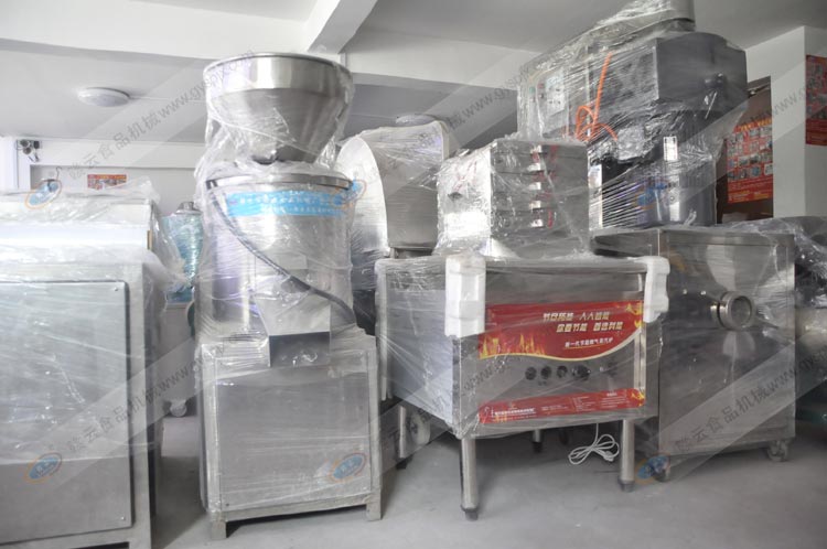 贛云食品機(jī)械廠倉(cāng)庫(kù)一角